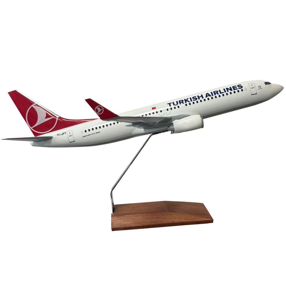 Boeing B-737 Masaüstü Uçak Lalesiz (1/100)