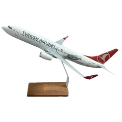 İsme Özel Boeing 737-800 Masaüstü Sergi Maketi (1/100)