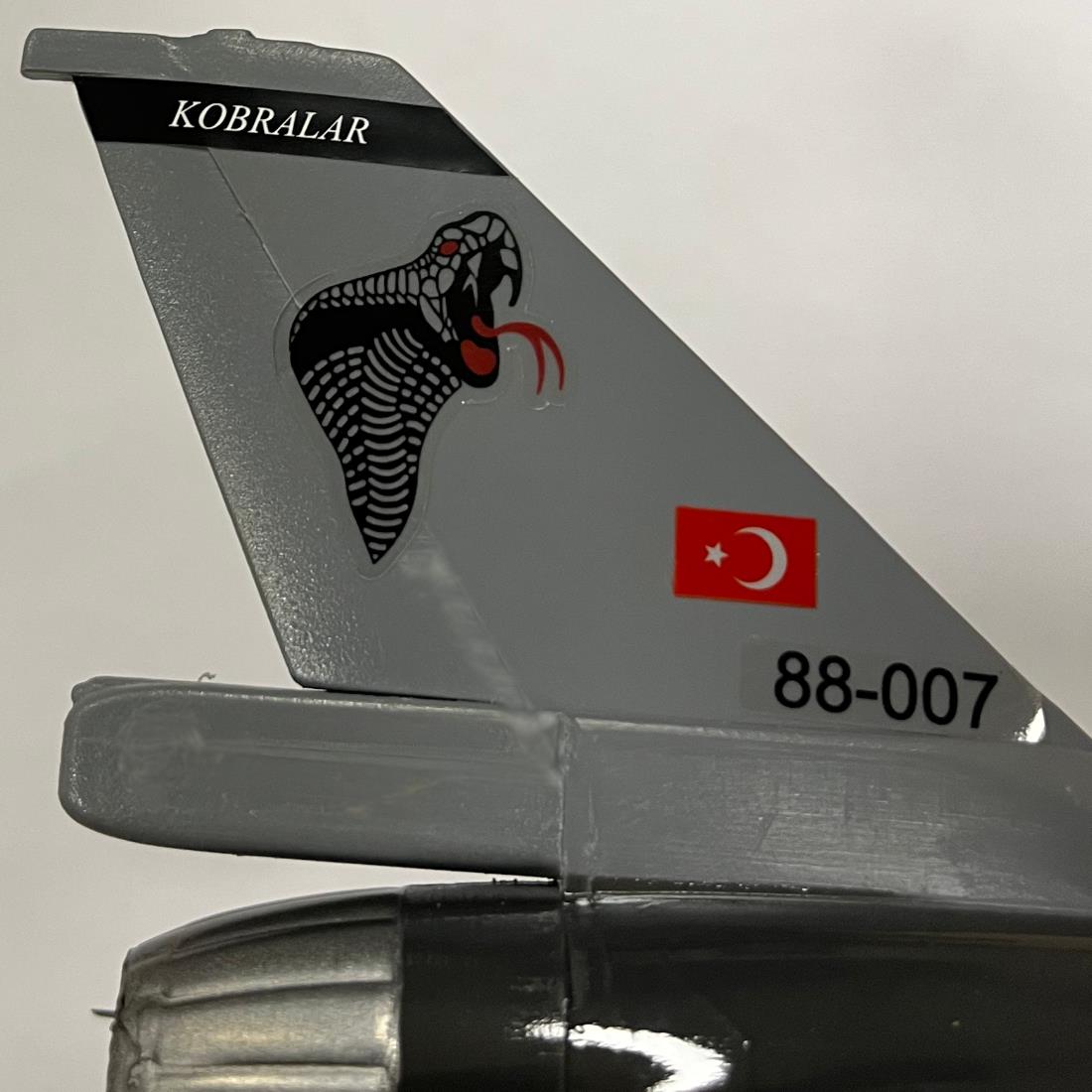 Maket Montajlı "F-16C 191 Filo Kobra"