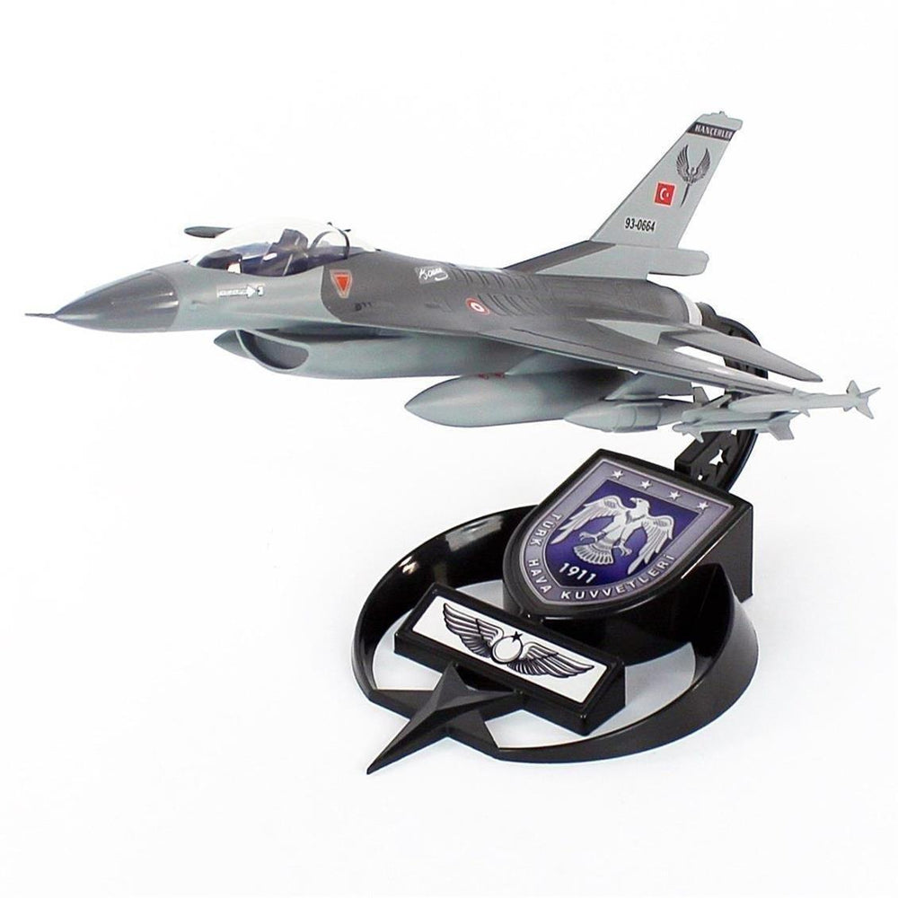F-16 AKBA Sergiye hazır standlı Model Uçak ( HANÇER )