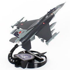 F-16 AKBA Sergiye hazır standlı Model Uçak ( HANÇER )