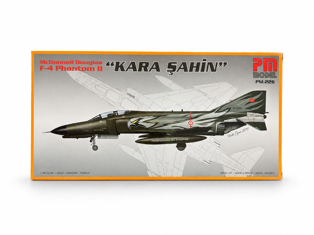 F-4 Phantom 2 Kara Şahin PM Model Demonte Plastik Uçak Maket Kiti
