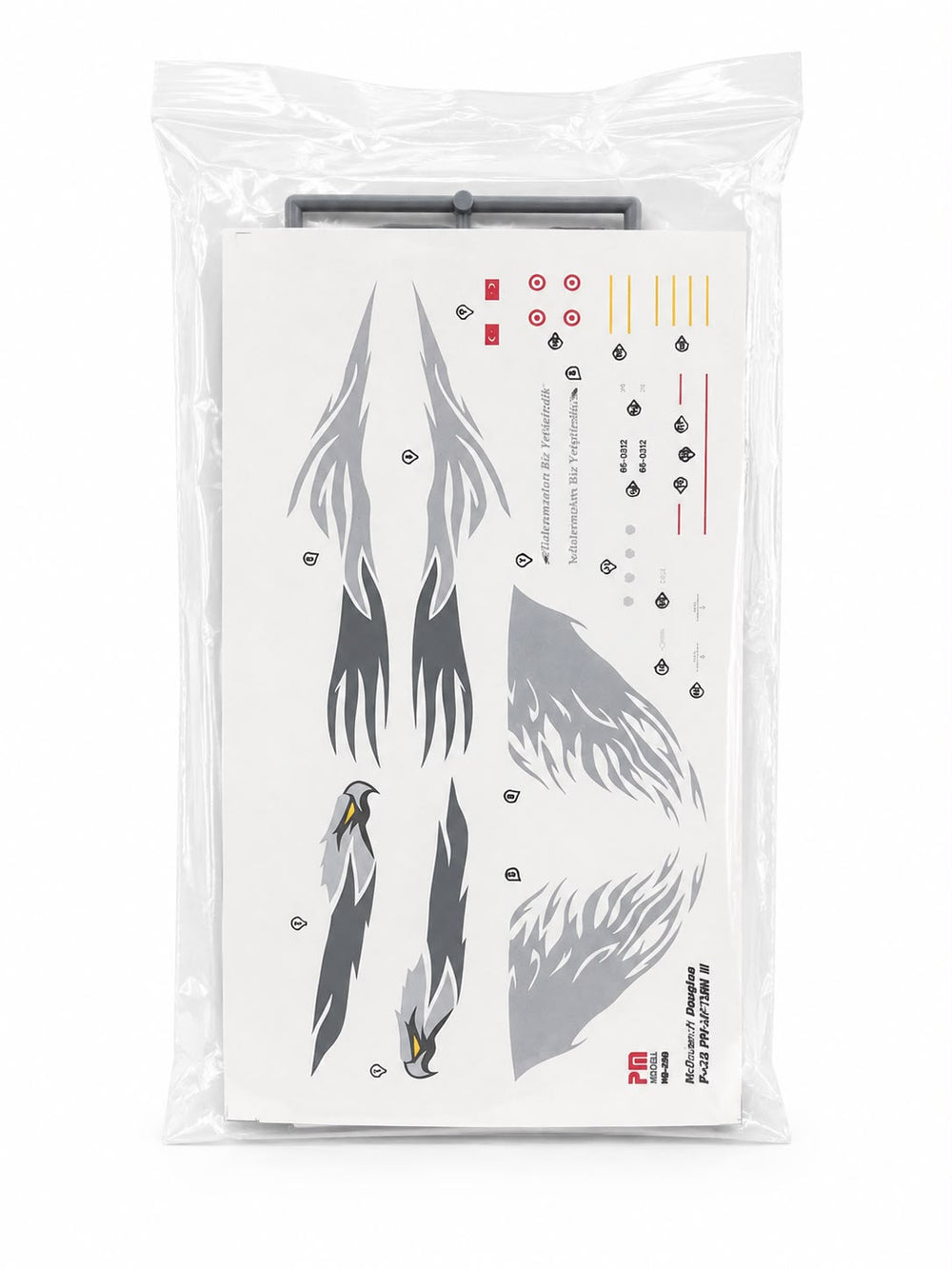 F-4 Phantom 2 Kara Şahin PM Model Demonte Plastik Uçak Maket Kiti