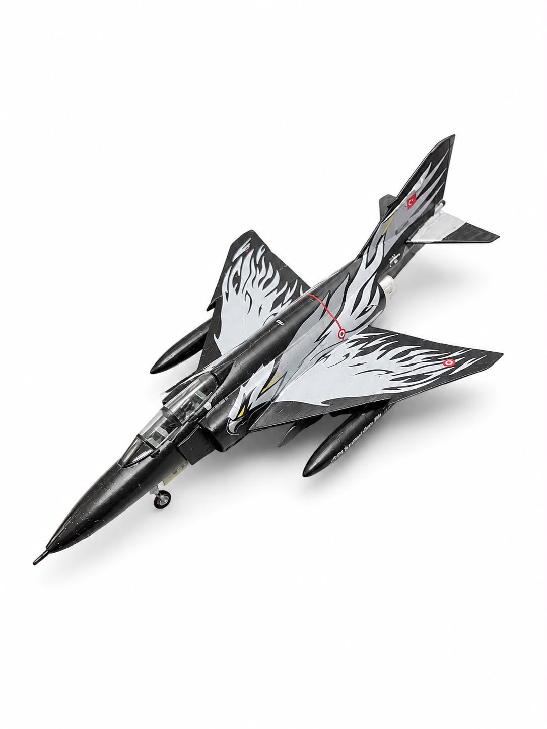 MONTAJLI + BOYALI F-4 PHANTOM II Kara Şahin