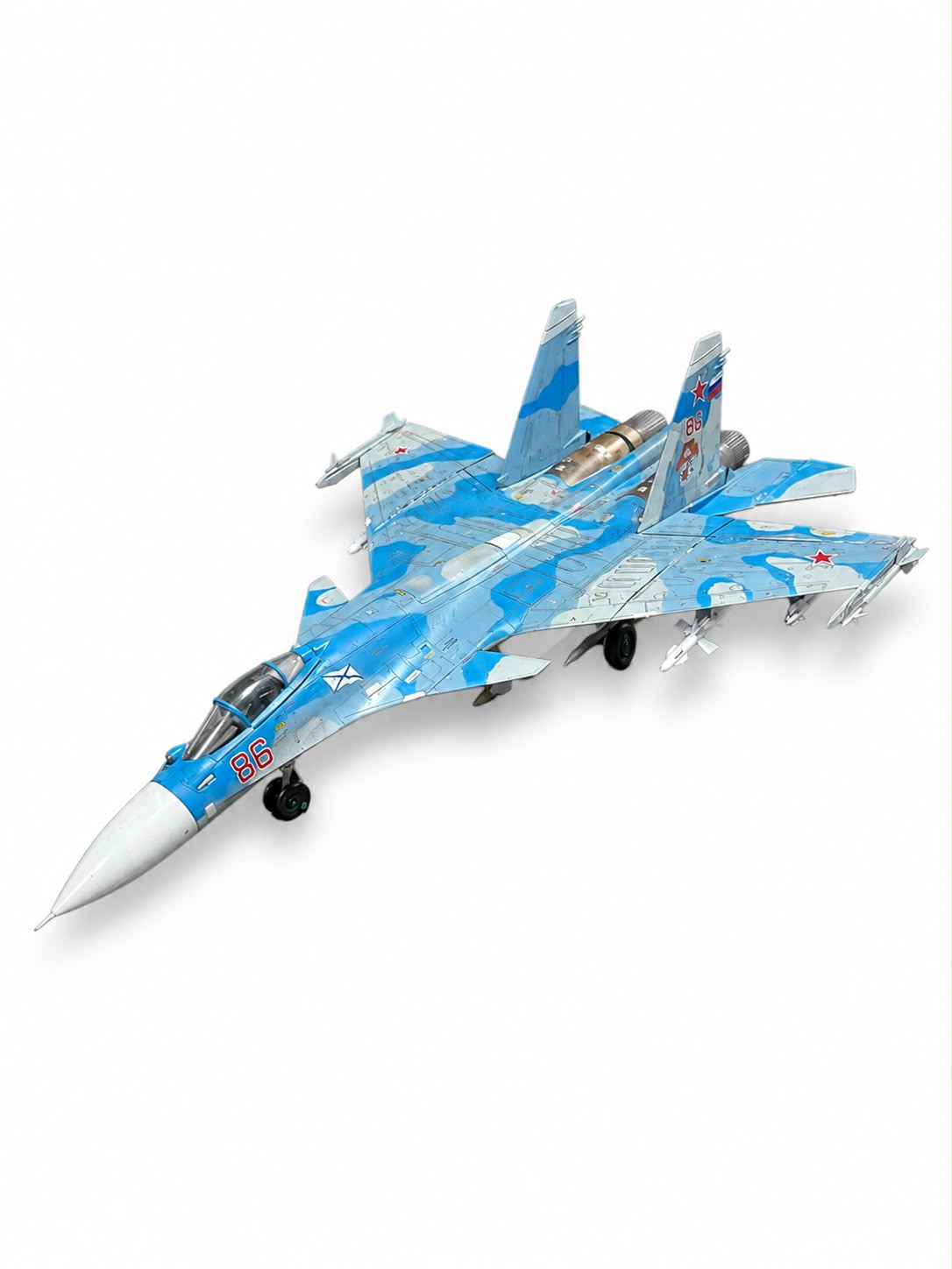MONTAJLI + BOYALI SU-27 MAKET UCAK
