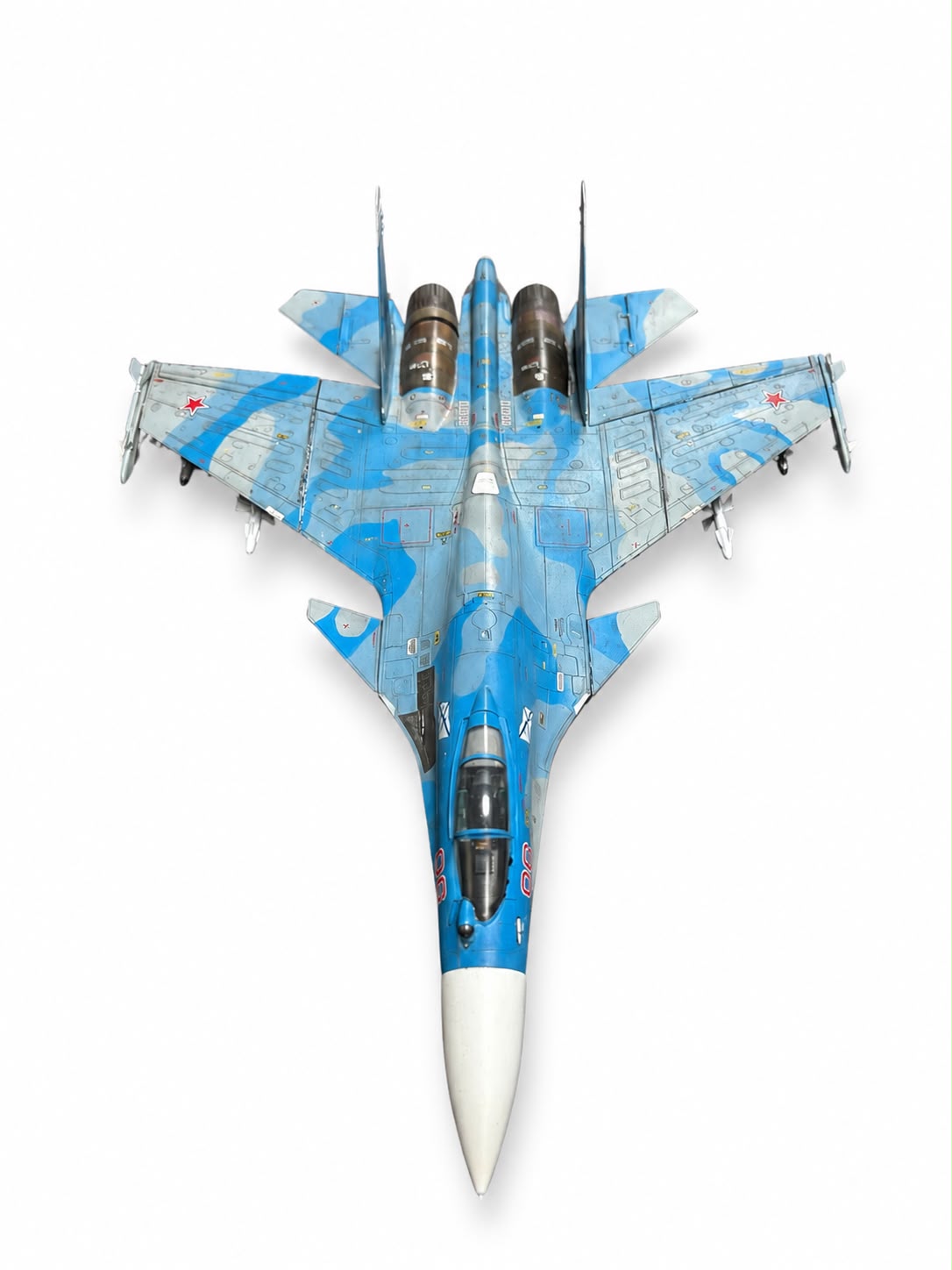 MONTAJLI + BOYALI SU-27 MAKET UCAK