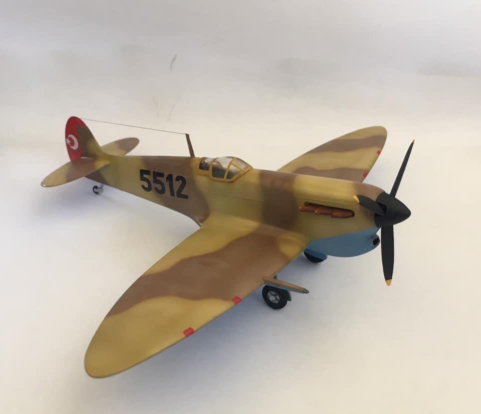 Supermarine Spitfire VB/C Savaş Uçağı Pm Model Demonte Plastik Maketi